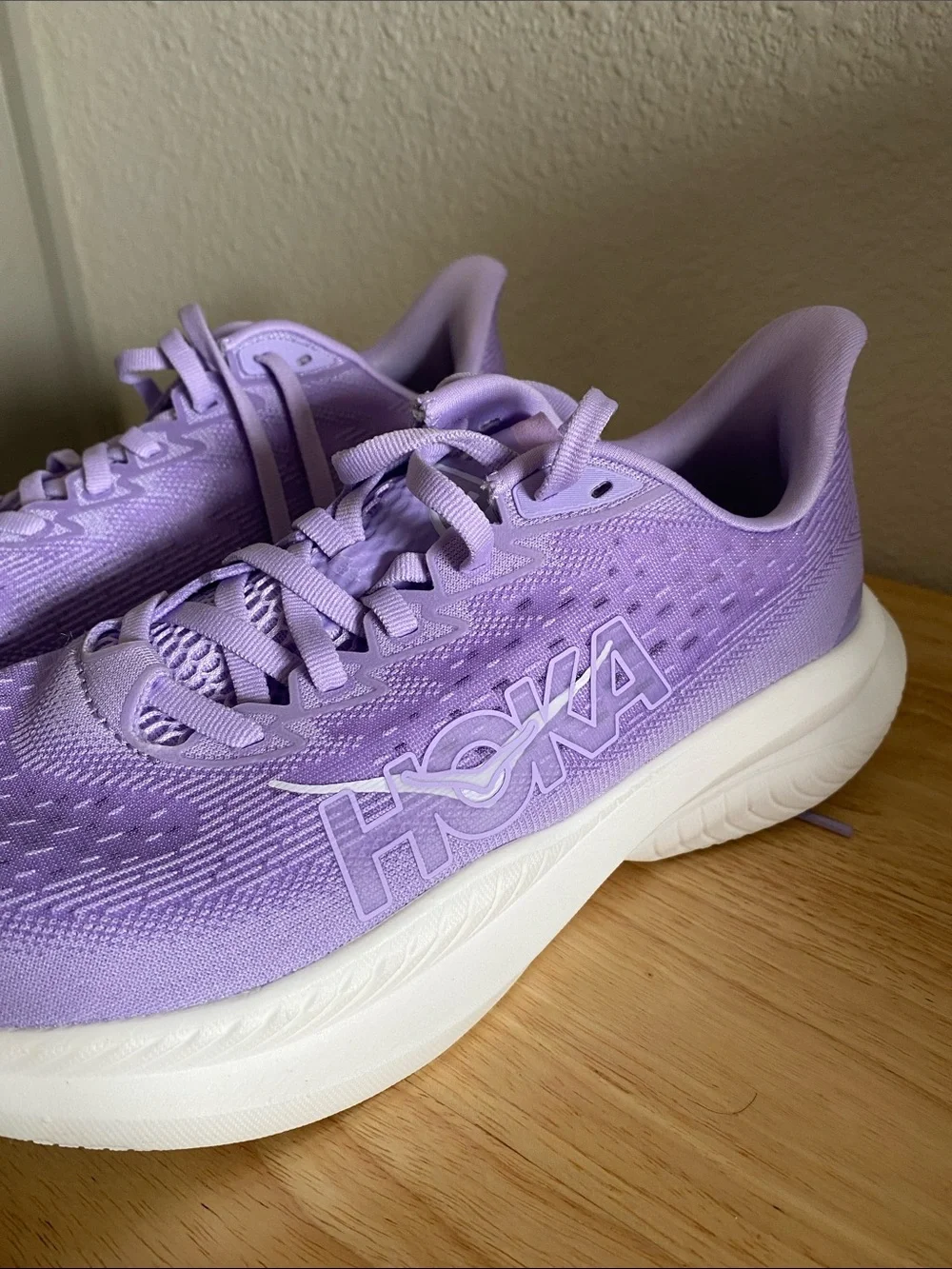 Hoka lightweight women’s